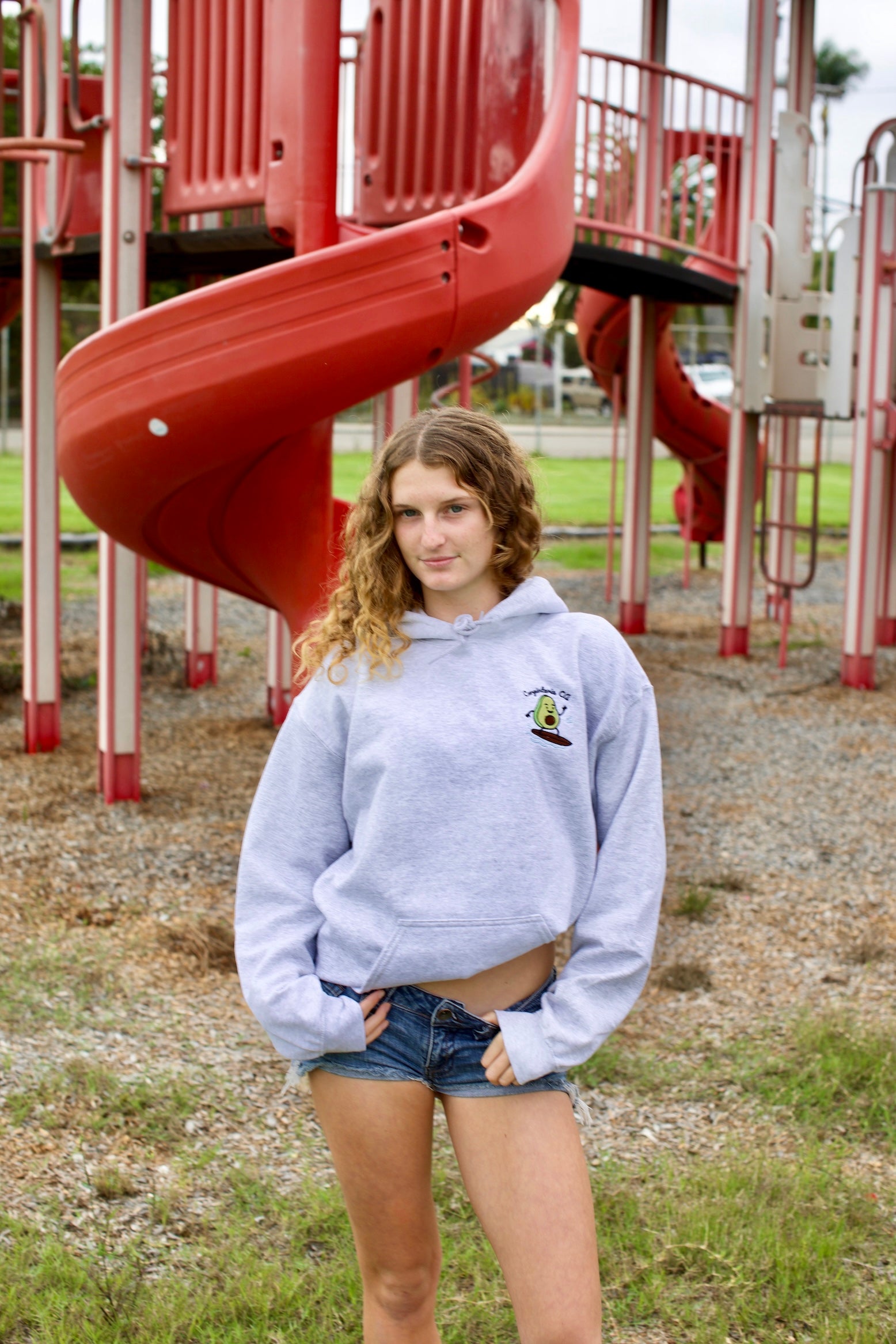 Surfing Avocado Hoodie🥑