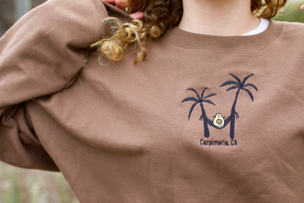 Hammocking Avocado Crewneck🥑